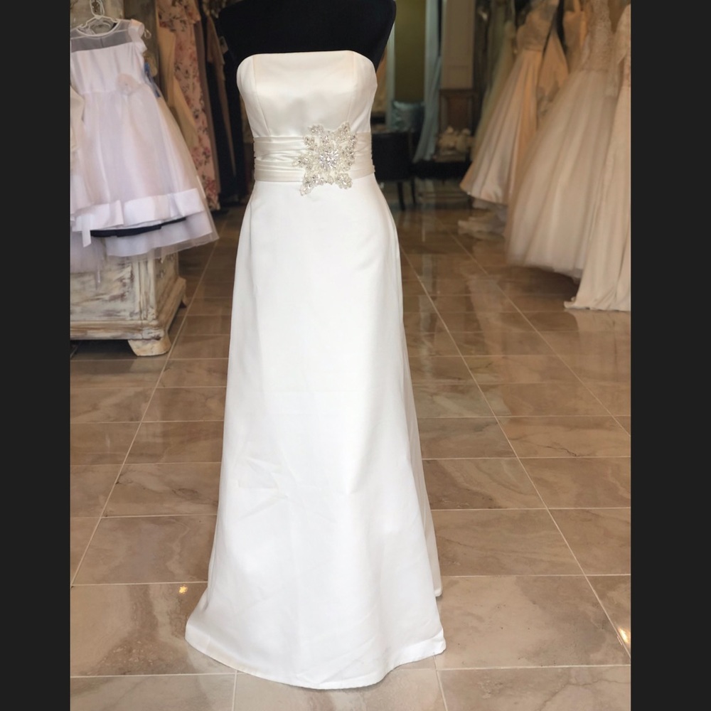 Satin ivory wedding dress.